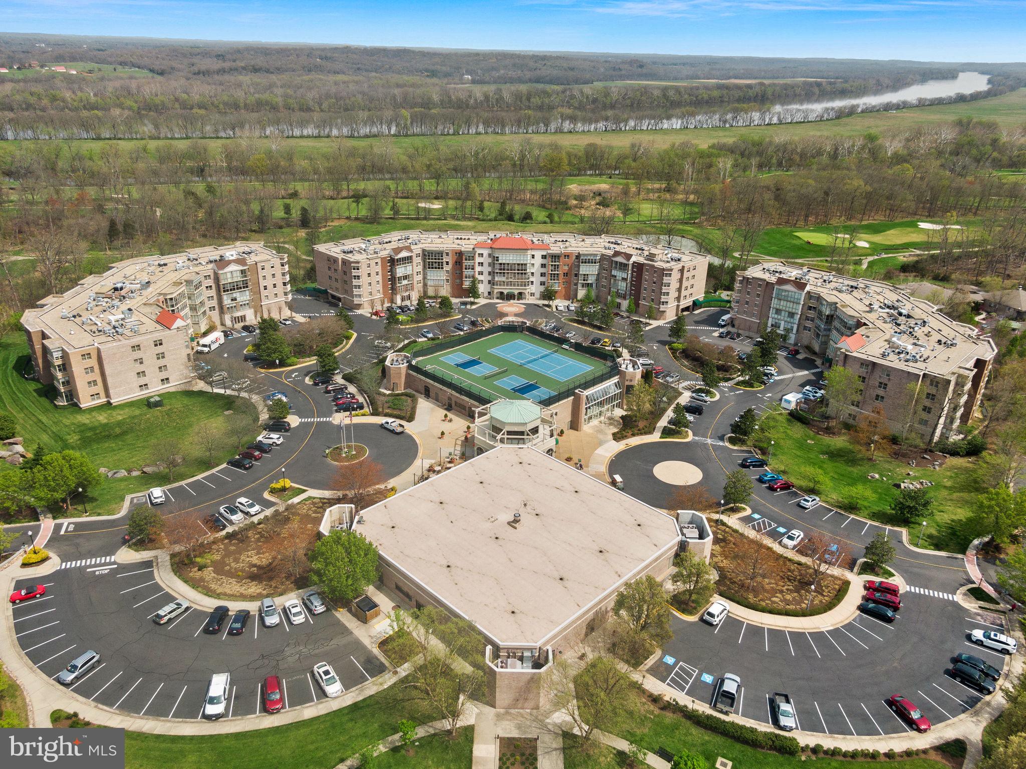 19375 CYPRESS RIDGE TERRACE 907