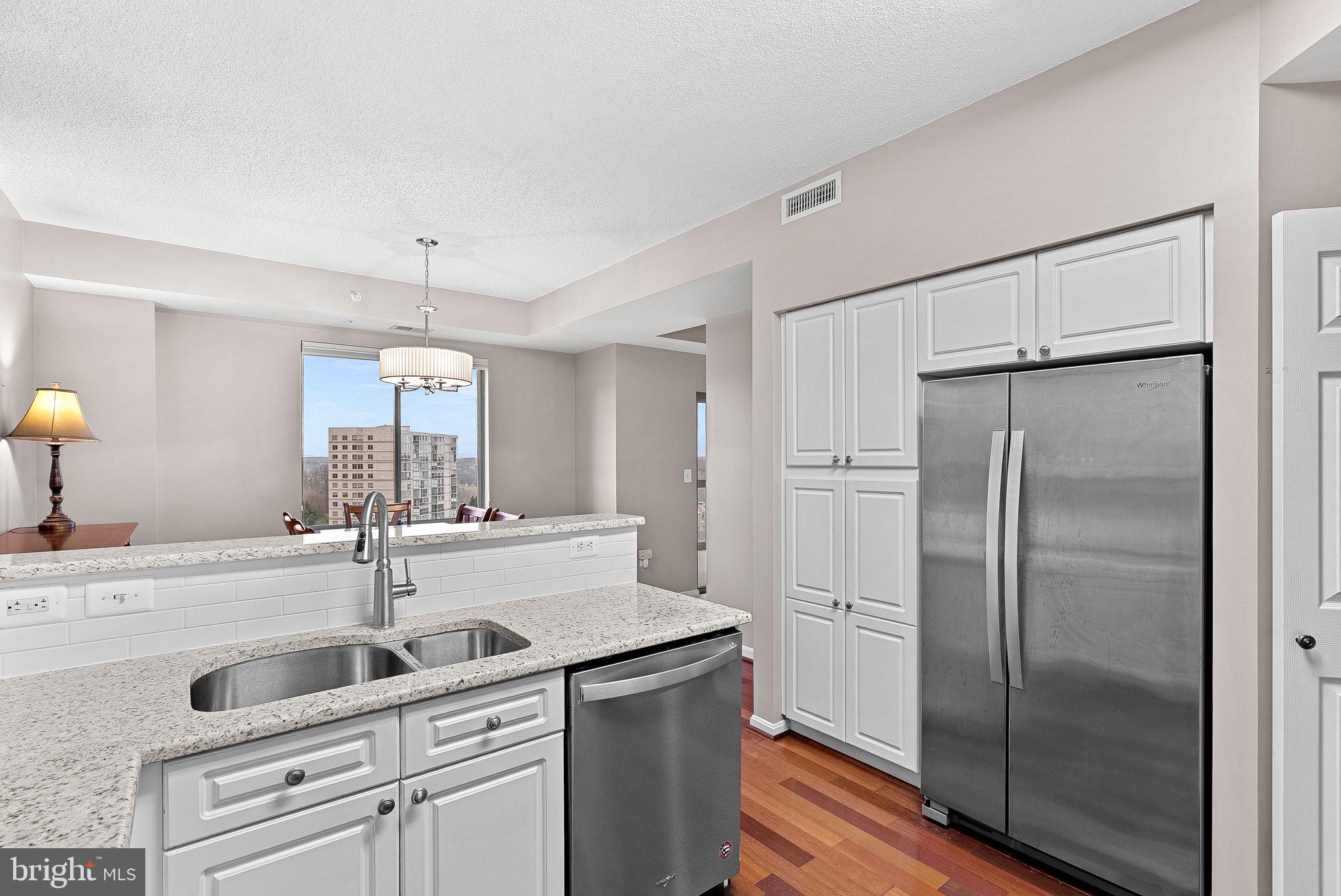 19375 CYPRESS RIDGE TERRACE 907