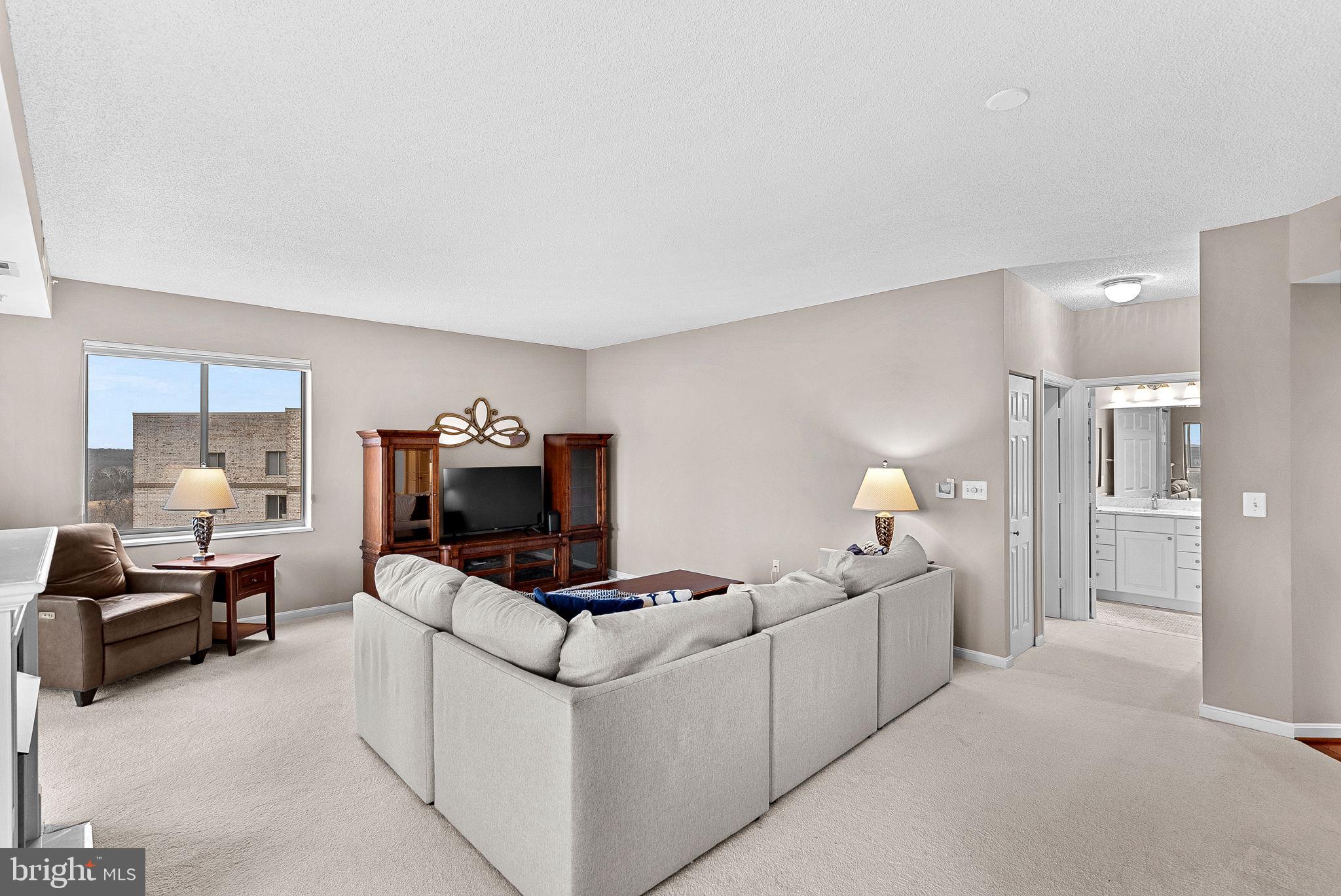 19375 CYPRESS RIDGE TERRACE 907