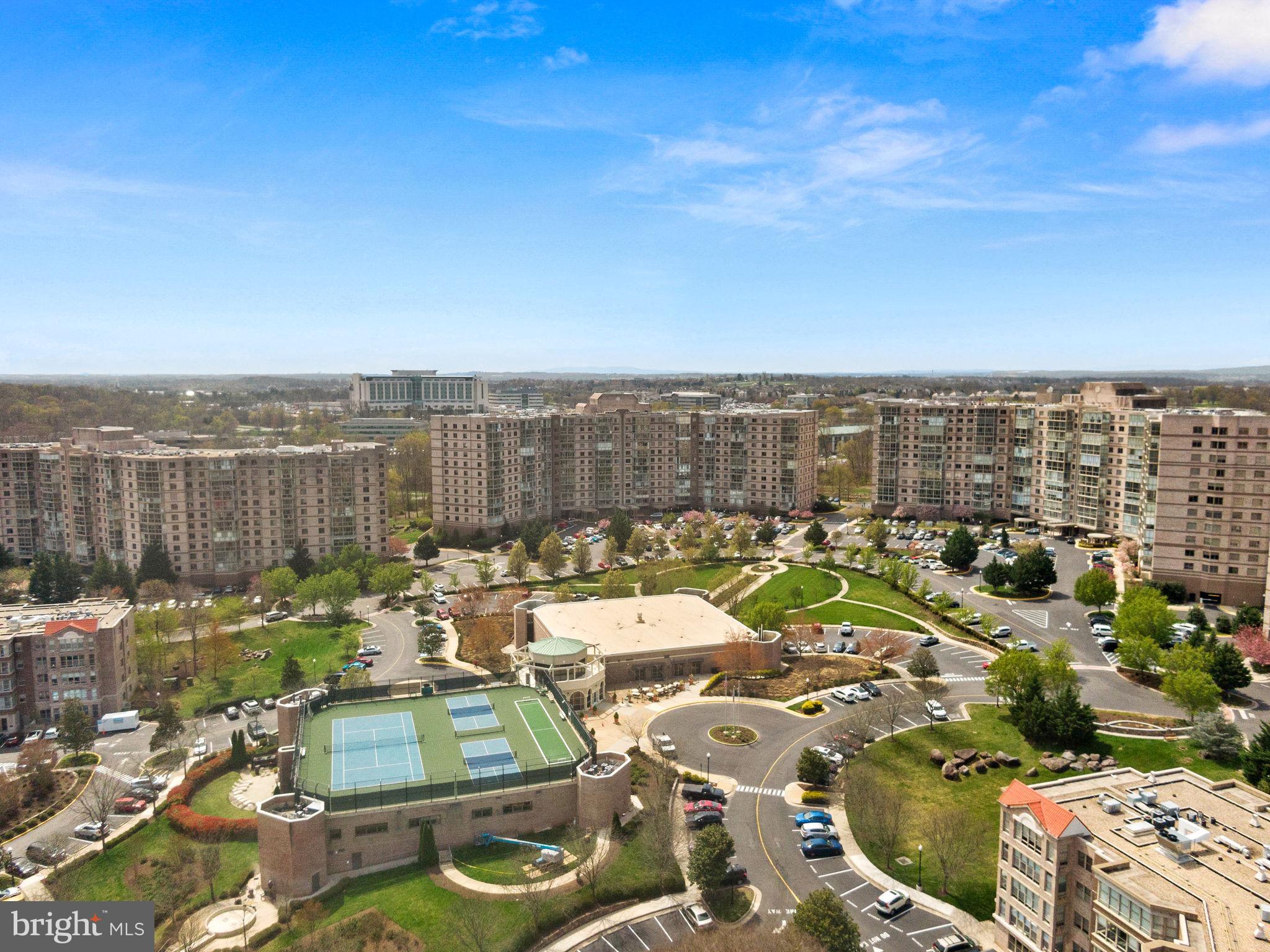 19375 CYPRESS RIDGE TERRACE 907