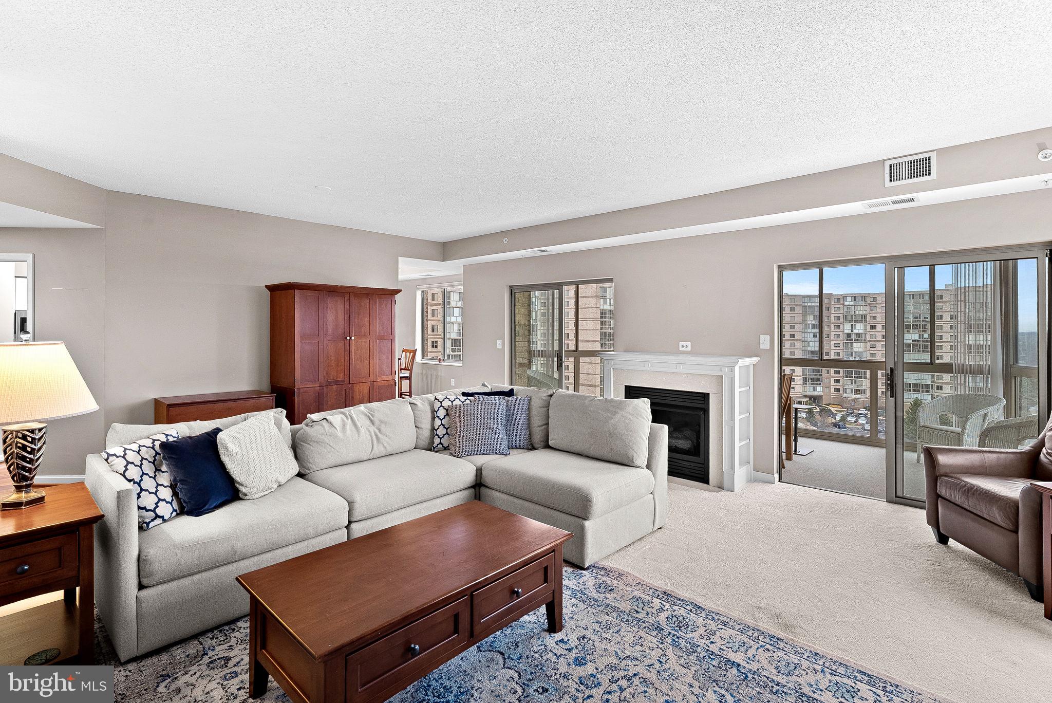 19375 CYPRESS RIDGE TERRACE 907