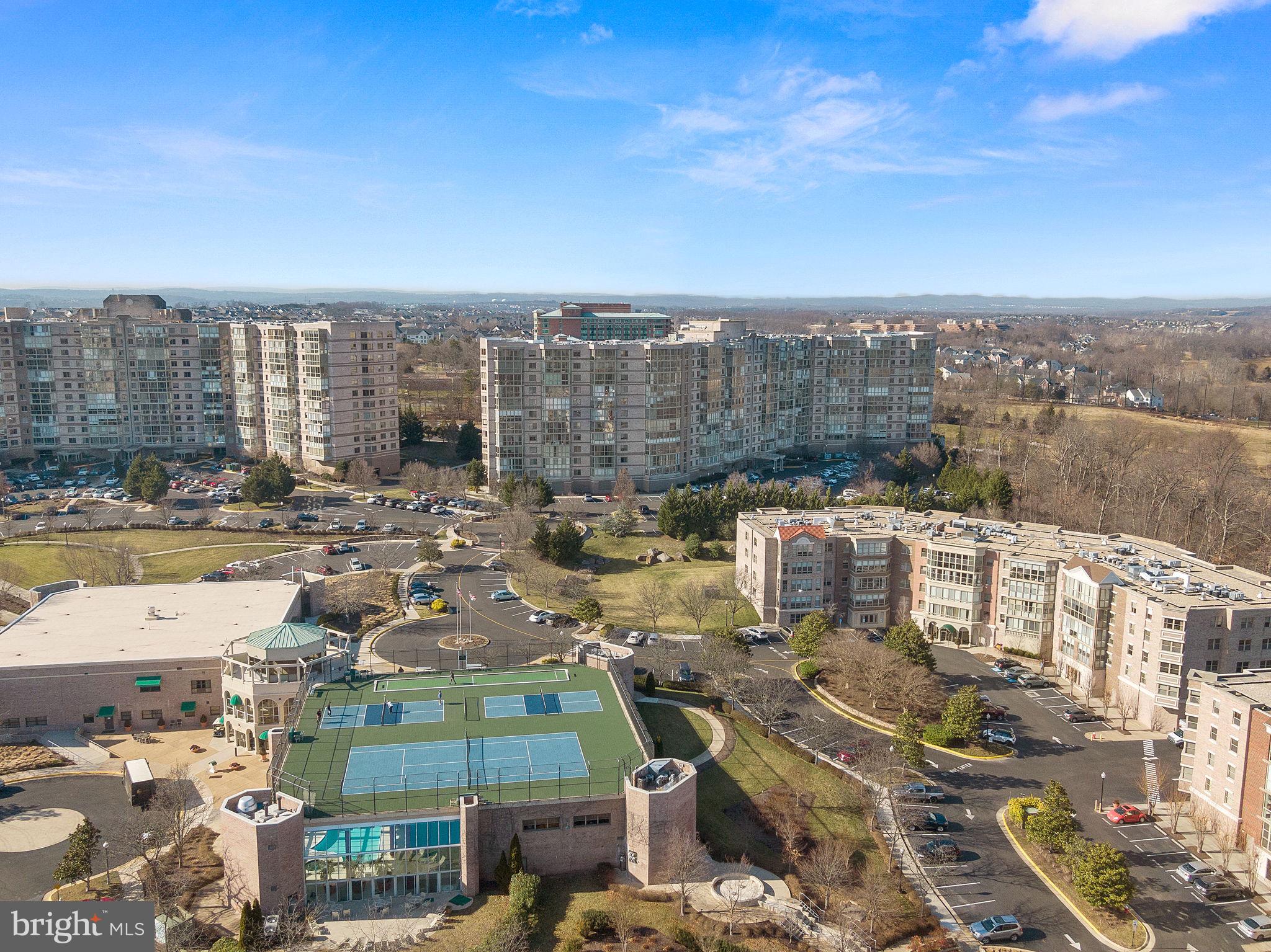 19375 CYPRESS RIDGE TERRACE 907