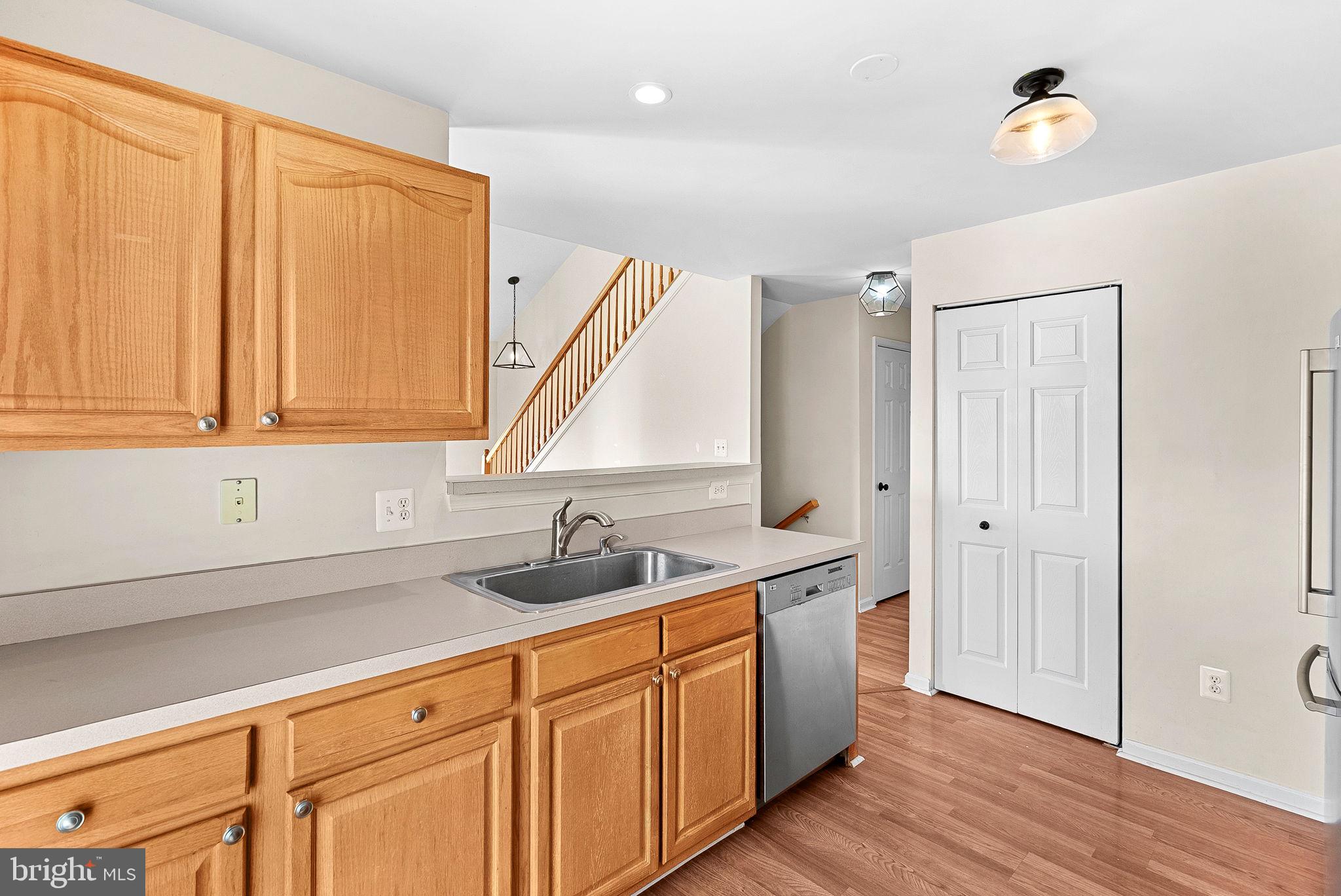 43374 GREYSWALLOW TERRACE