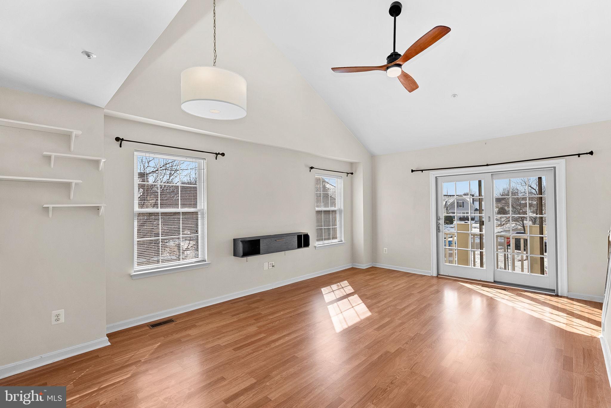 43374 GREYSWALLOW TERRACE