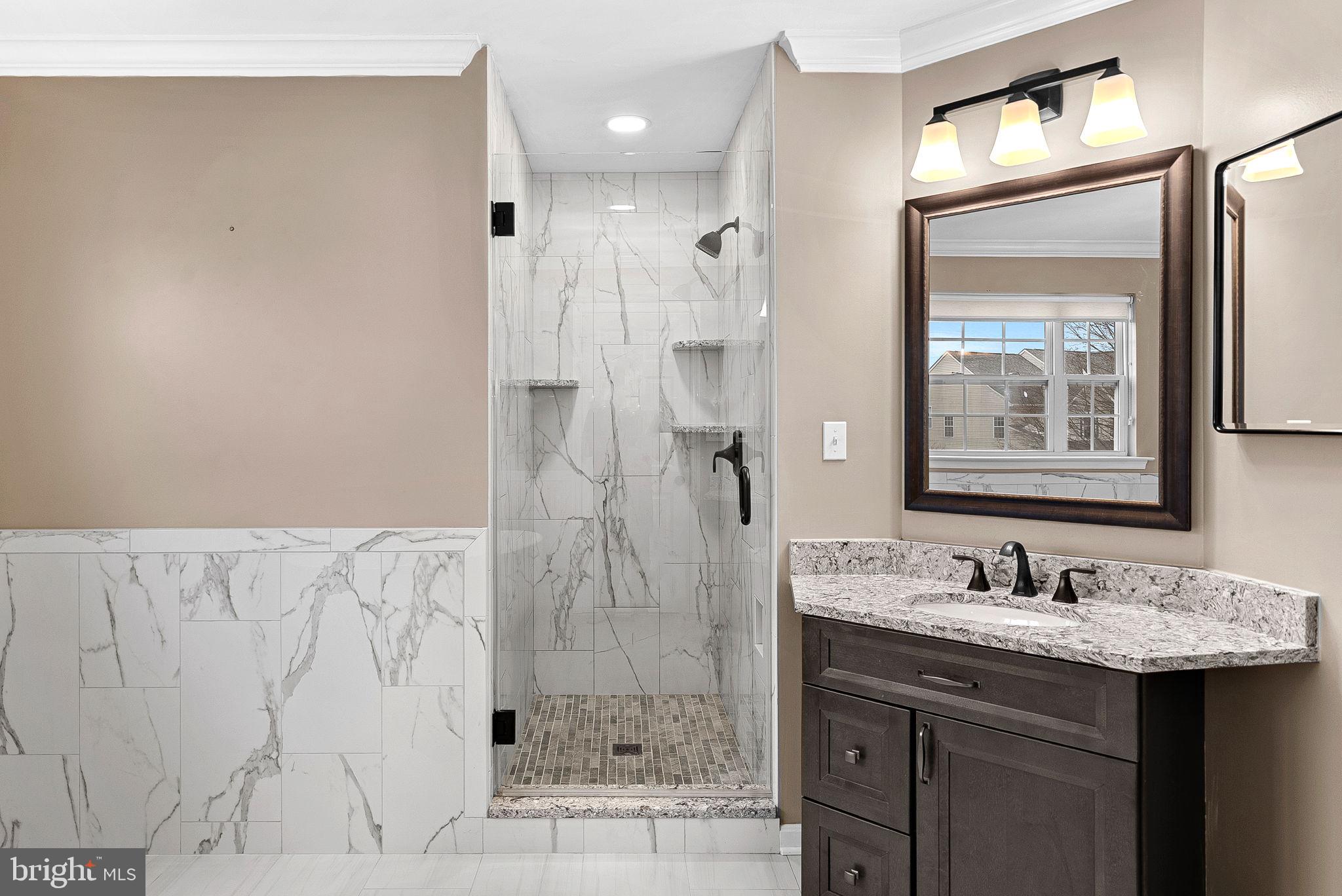 1616 CANDLEWOOD PLACE NE