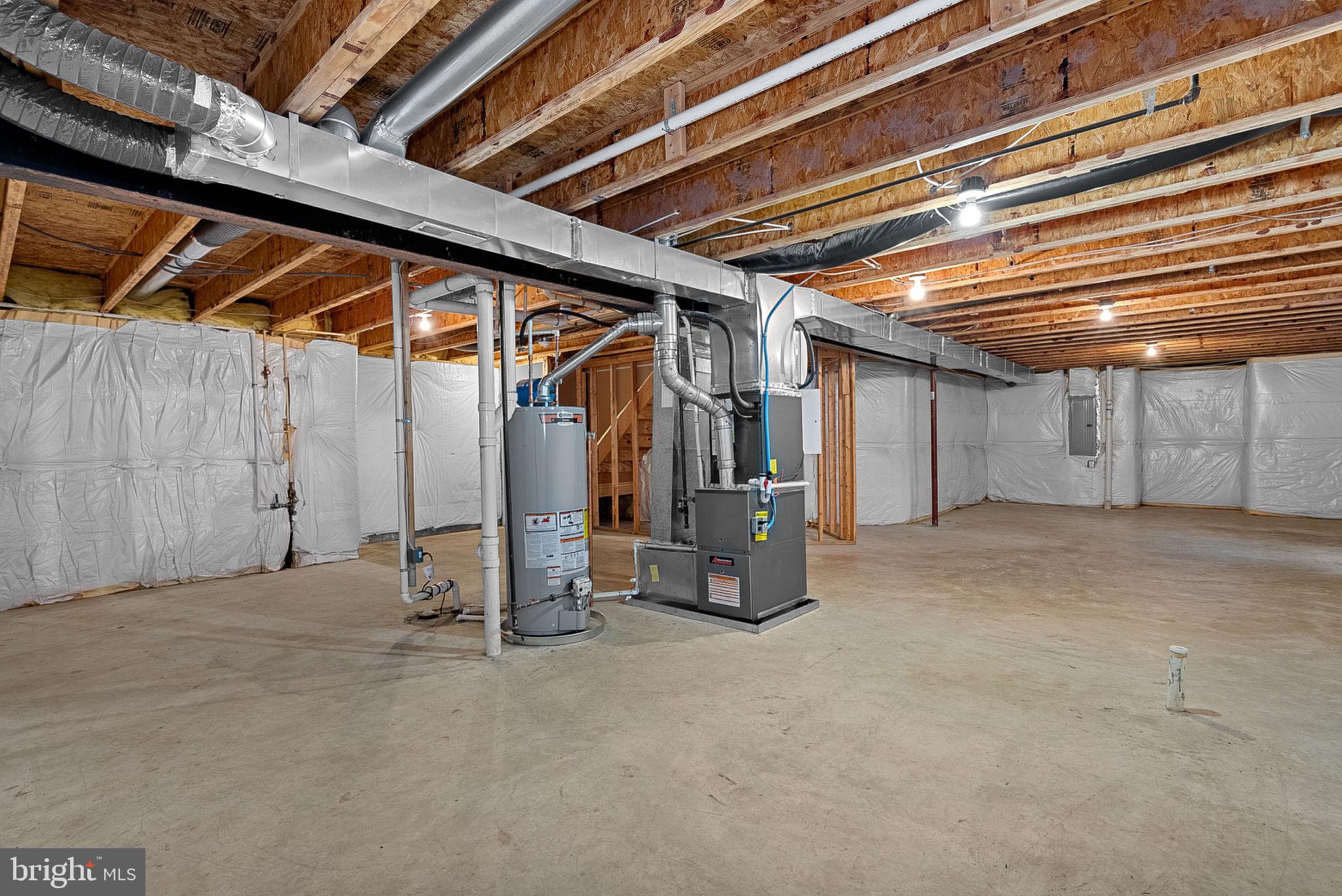 1616 CANDLEWOOD PLACE NE