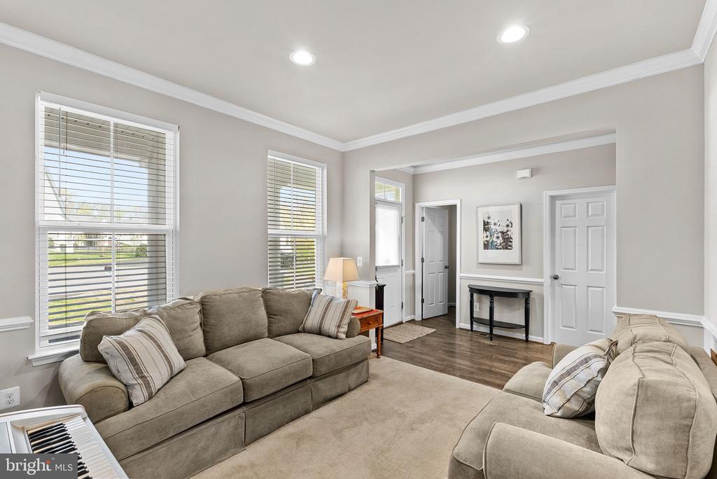 35829 PENINSULA COURT
