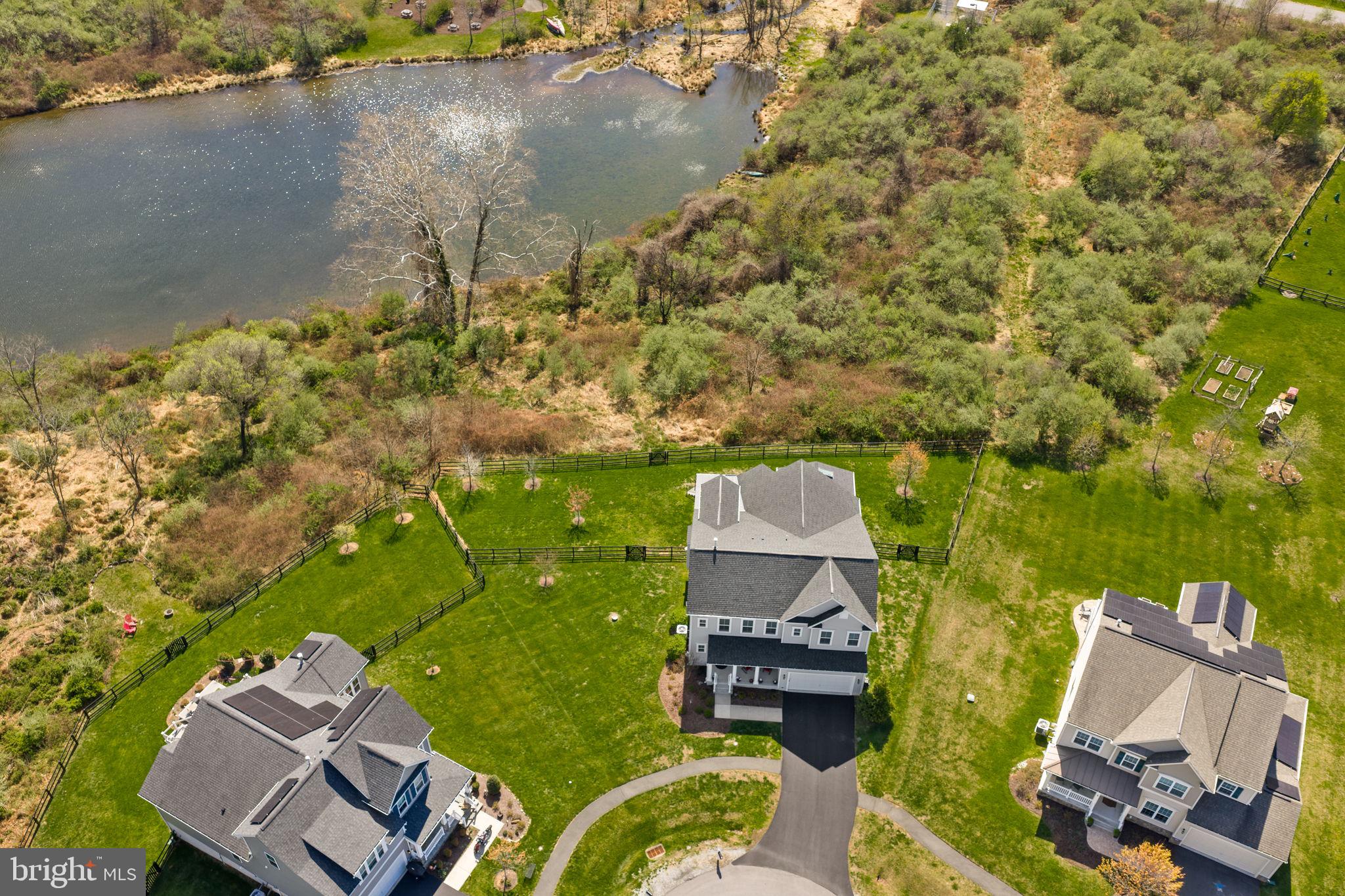 35829 PENINSULA COURT