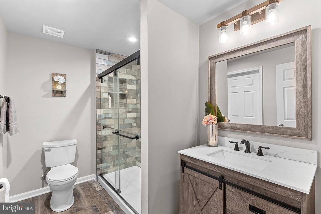 35829 PENINSULA COURT