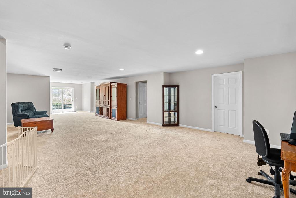 35829 PENINSULA COURT