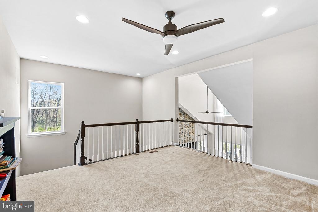 35829 PENINSULA COURT