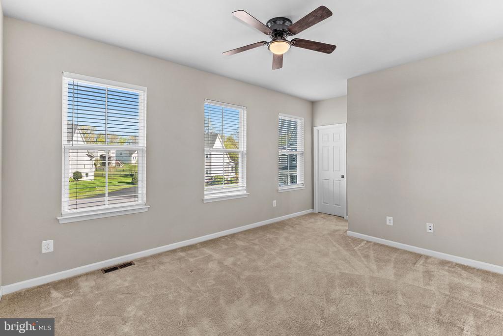 35829 PENINSULA COURT