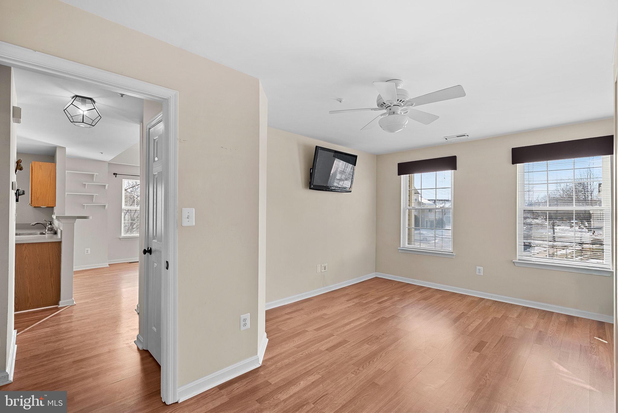 43374 GREYSWALLOW TERRACE