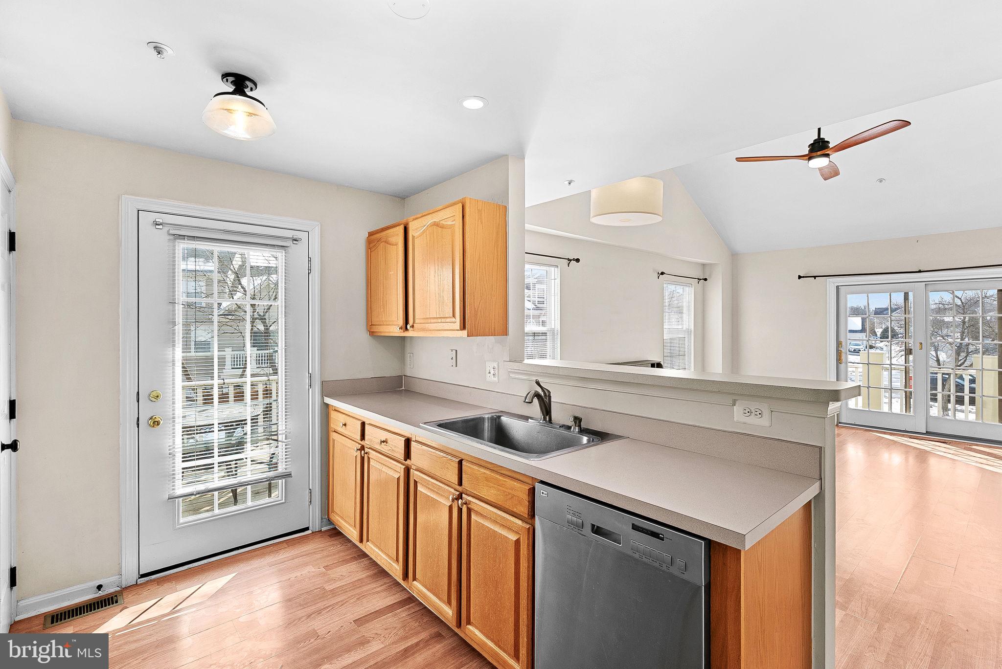 43374 GREYSWALLOW TERRACE