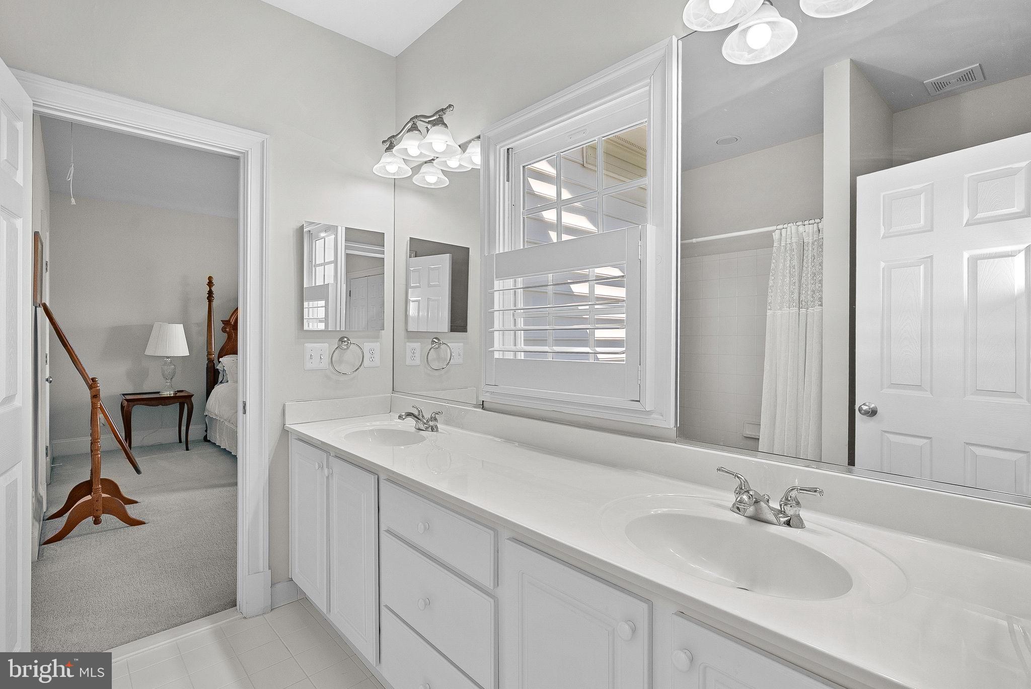 38527 DITCHLING PLACE