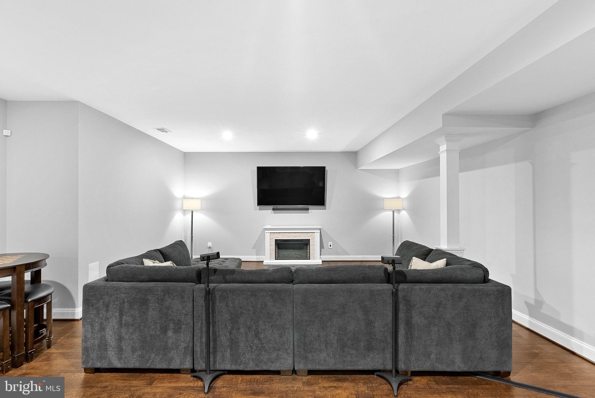 17219 WESTFIELD PLACE