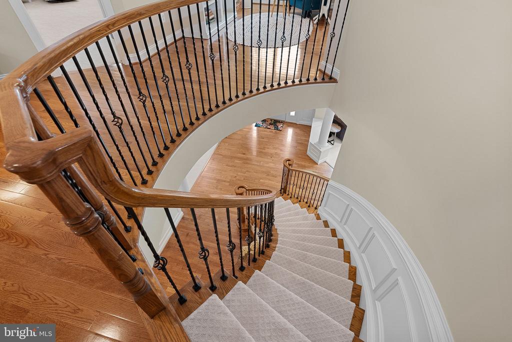17219 WESTFIELD PLACE