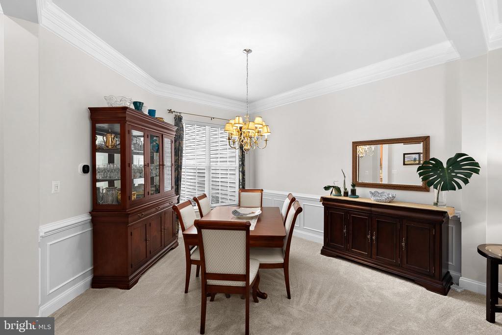 516 GENTLEWOOD SQUARE
