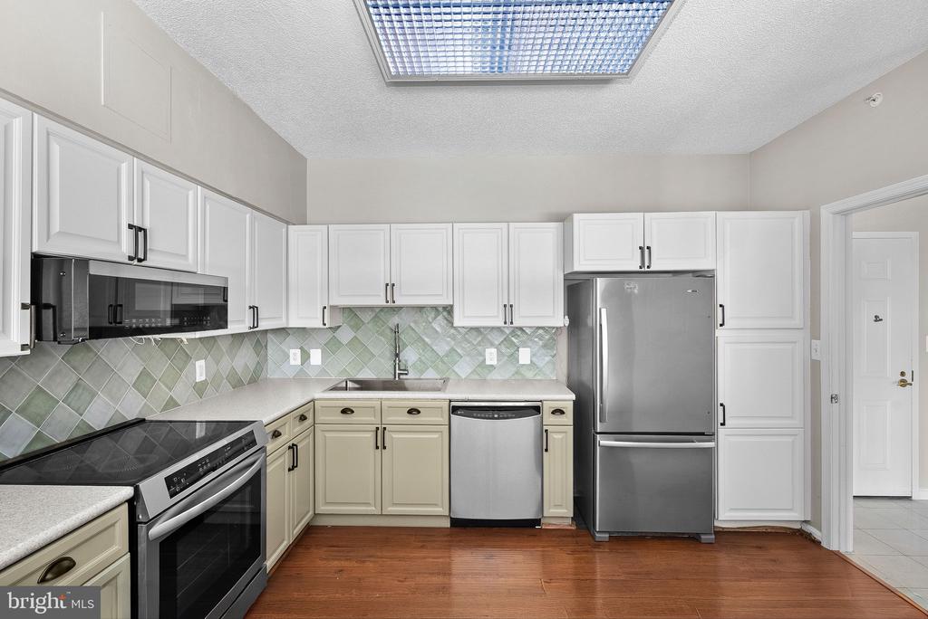 19375 CYPRESS RIDGE TERRACE Unit: 322