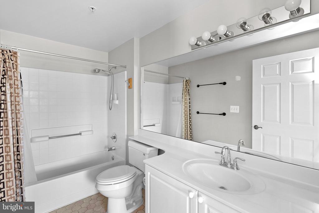 19375 CYPRESS RIDGE TERRACE Unit: 322