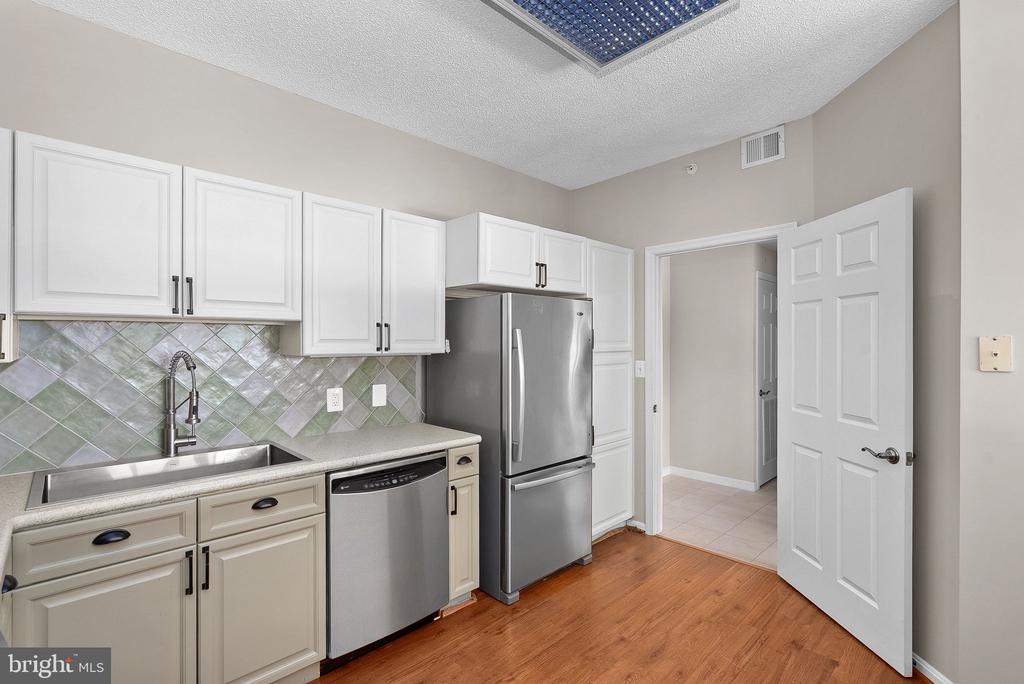19375 CYPRESS RIDGE TERRACE Unit: 322