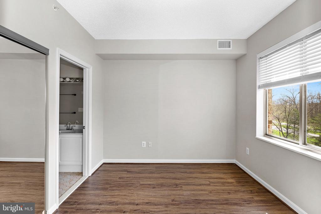 19375 CYPRESS RIDGE TERRACE Unit: 322