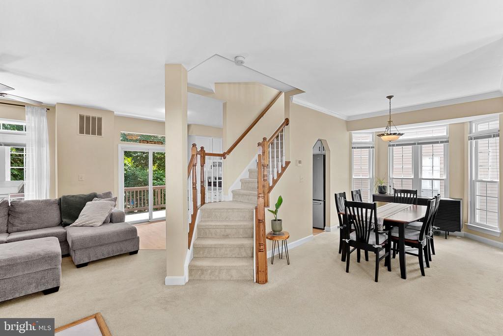 47684 WOOLCOTT SQUARE