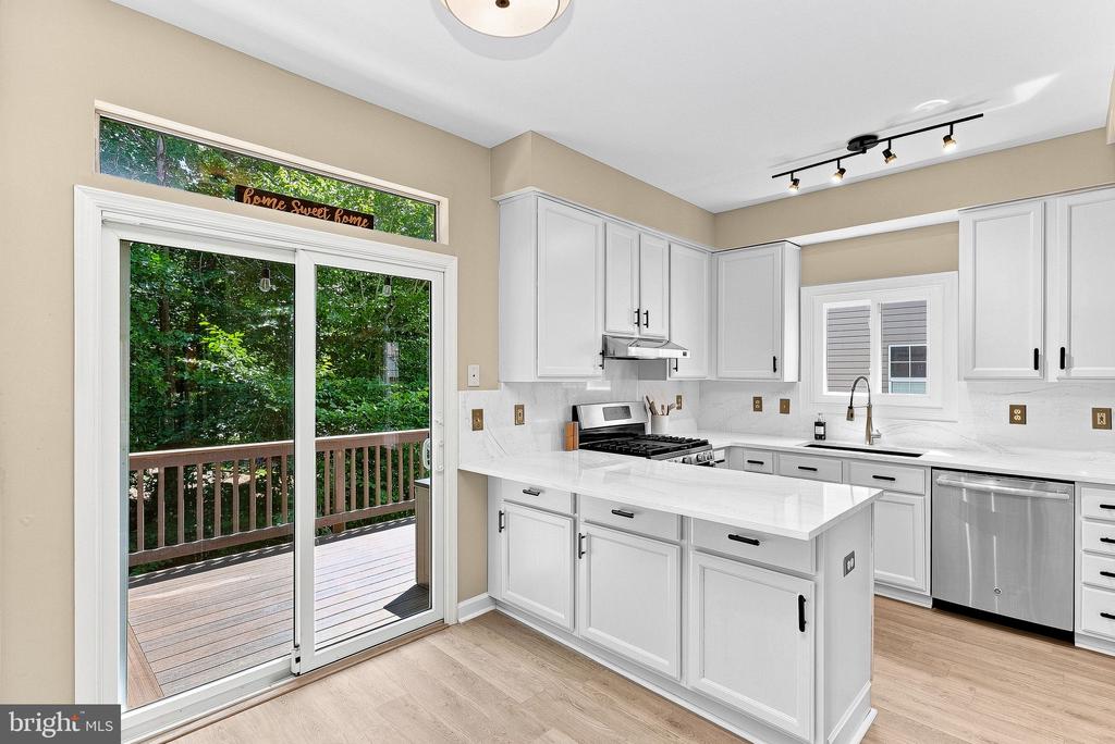 47684 WOOLCOTT SQUARE