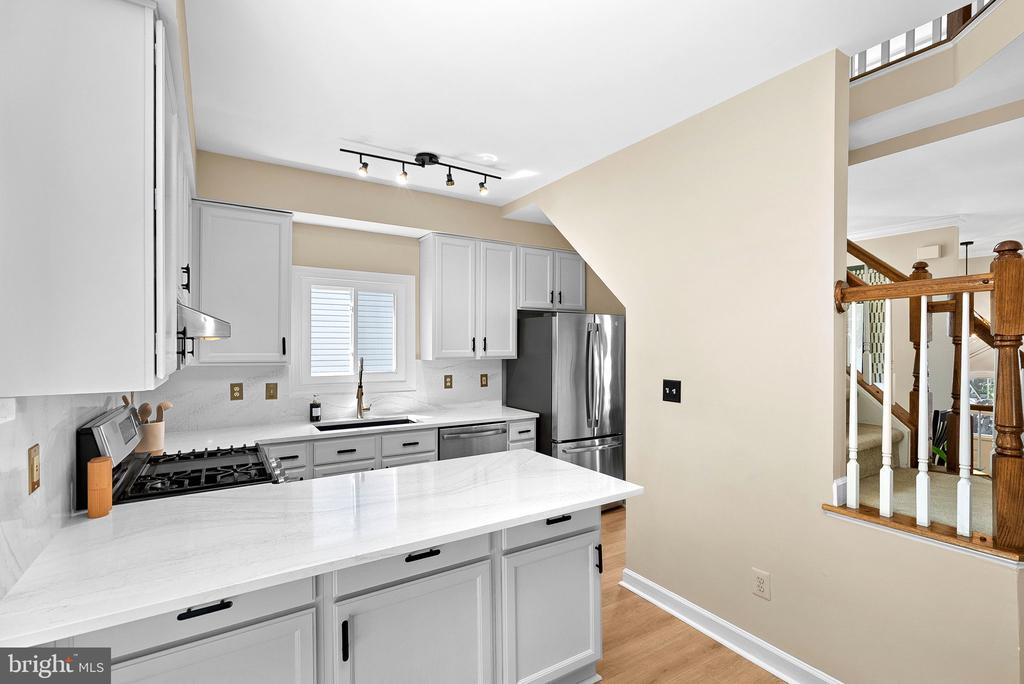 47684 WOOLCOTT SQUARE