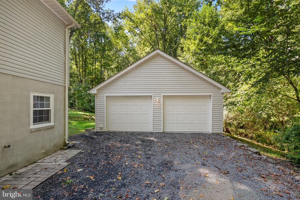 38151 SNICKERSVILLE TURNPIKE