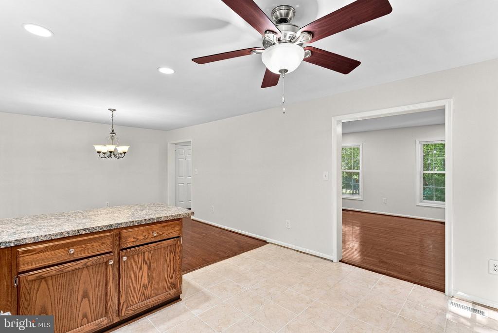 38151 SNICKERSVILLE TURNPIKE