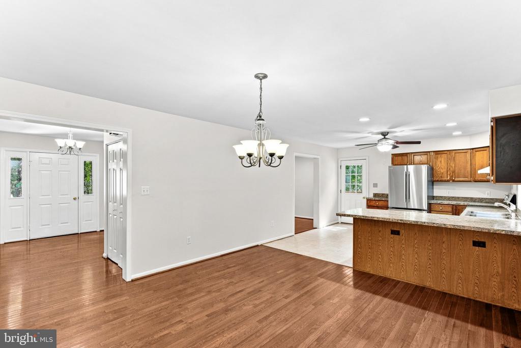 38151 SNICKERSVILLE TURNPIKE