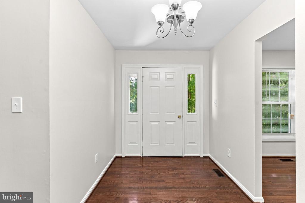 38151 SNICKERSVILLE TURNPIKE
