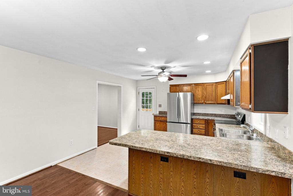 38151 SNICKERSVILLE TURNPIKE