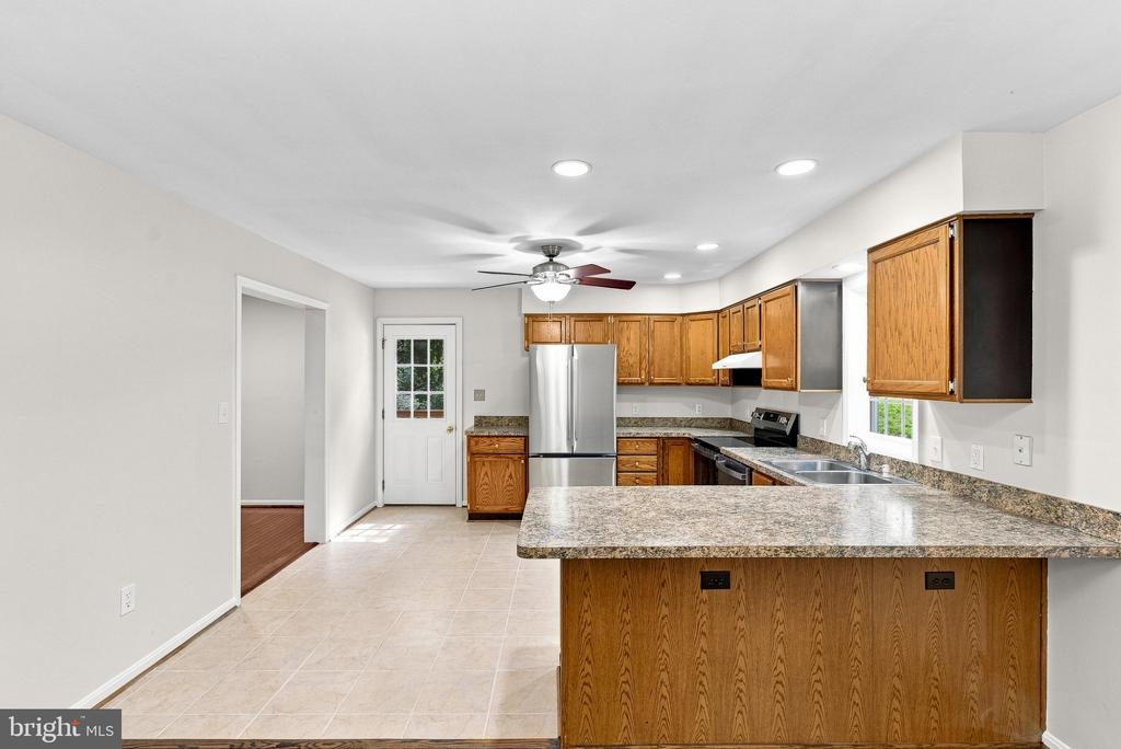 38151 SNICKERSVILLE TURNPIKE