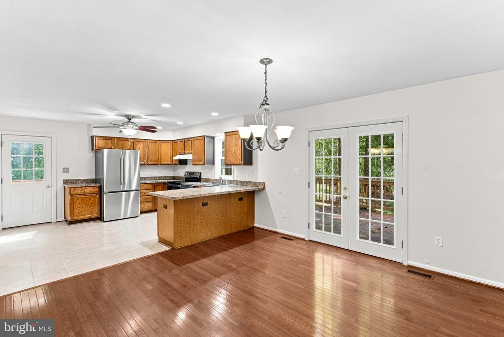 38151 SNICKERSVILLE TURNPIKE
