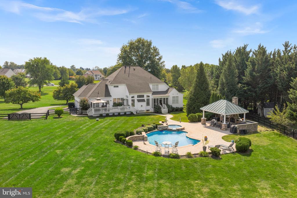 38332 STONE EDEN DRIVE