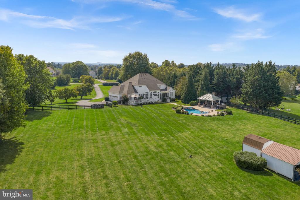 38332 STONE EDEN DRIVE