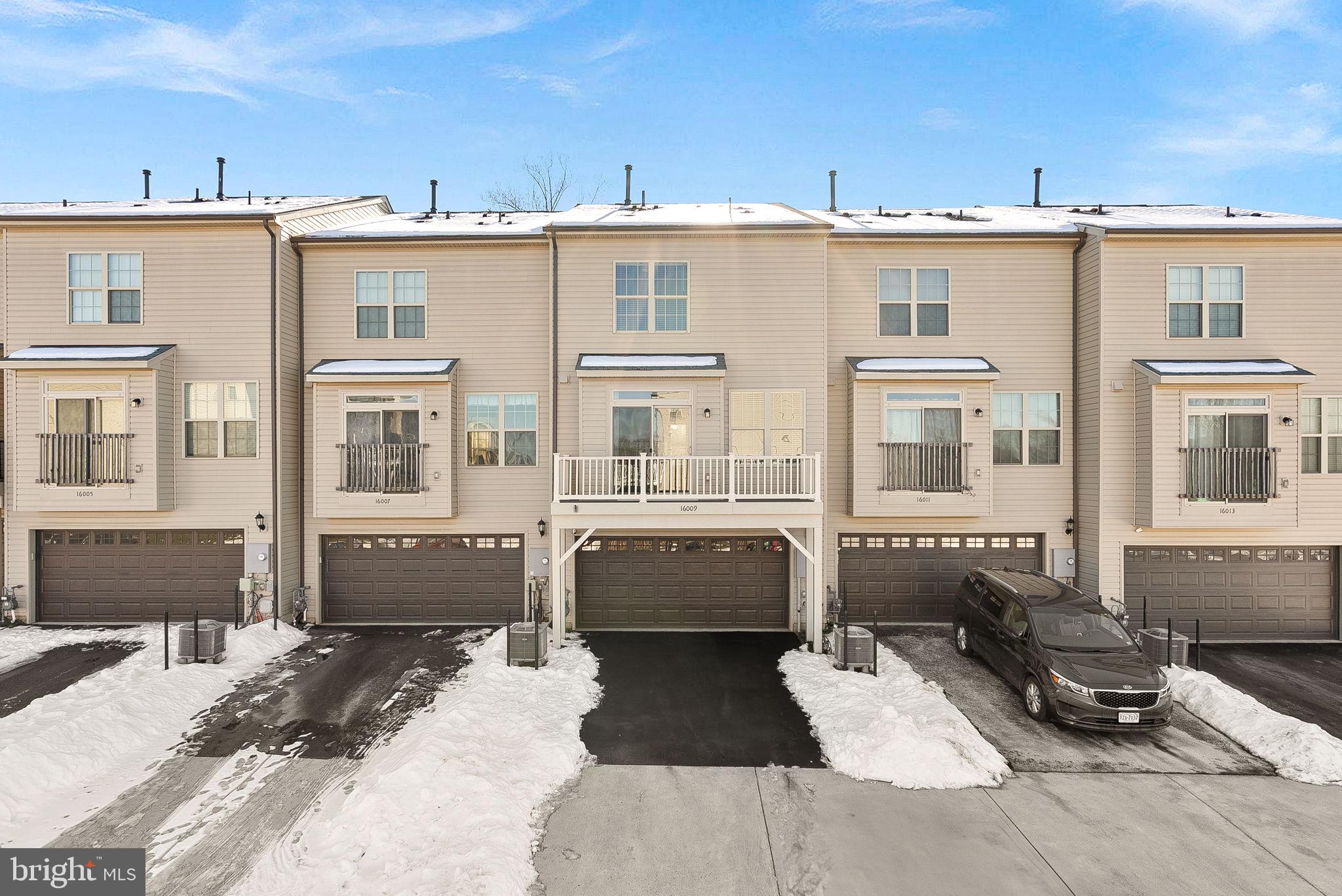 16009 Marsh Pl