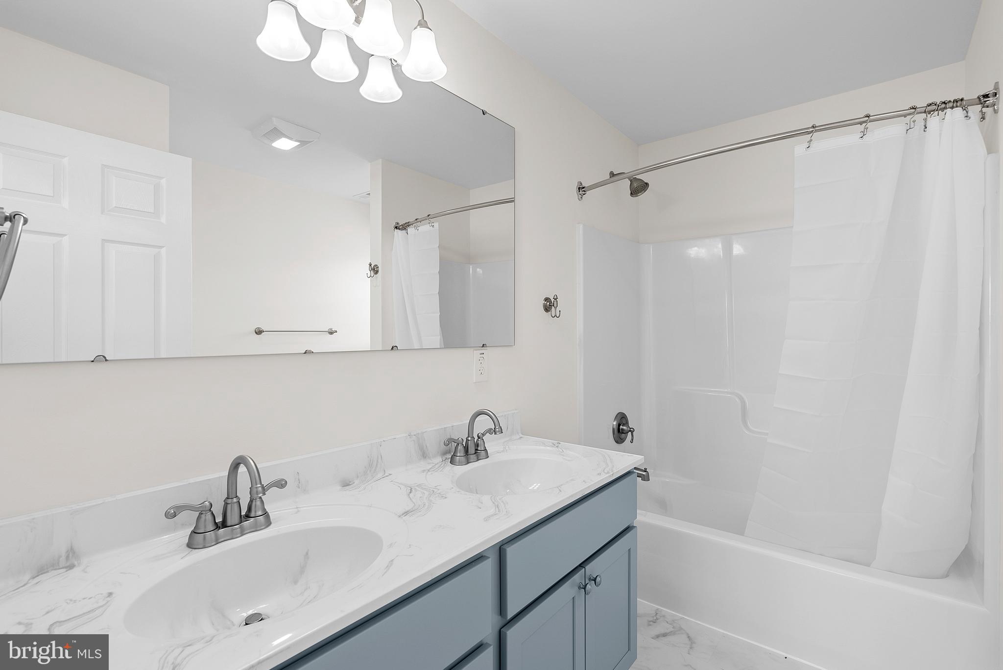 56 EVERGREEN CT