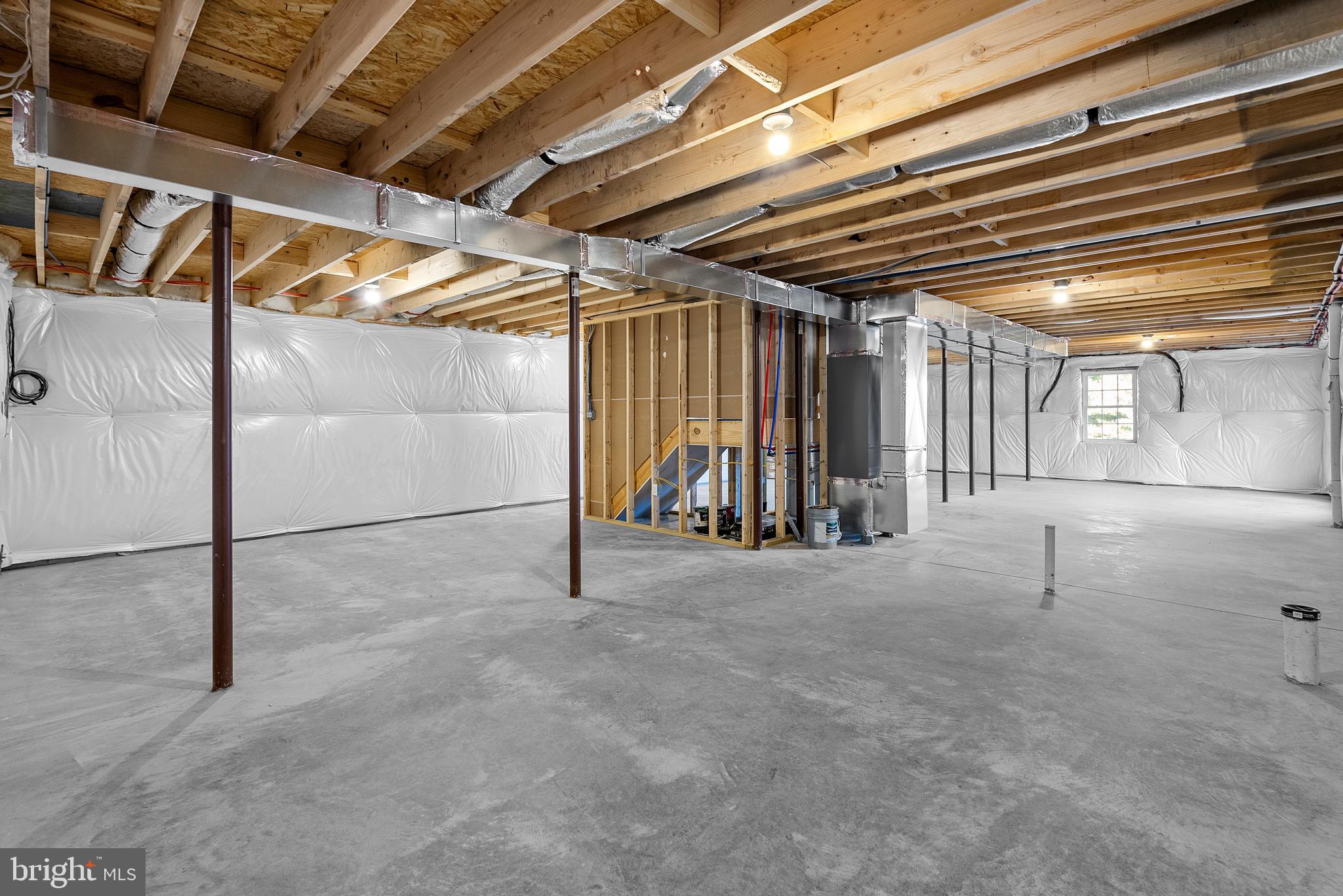 56 EVERGREEN CT