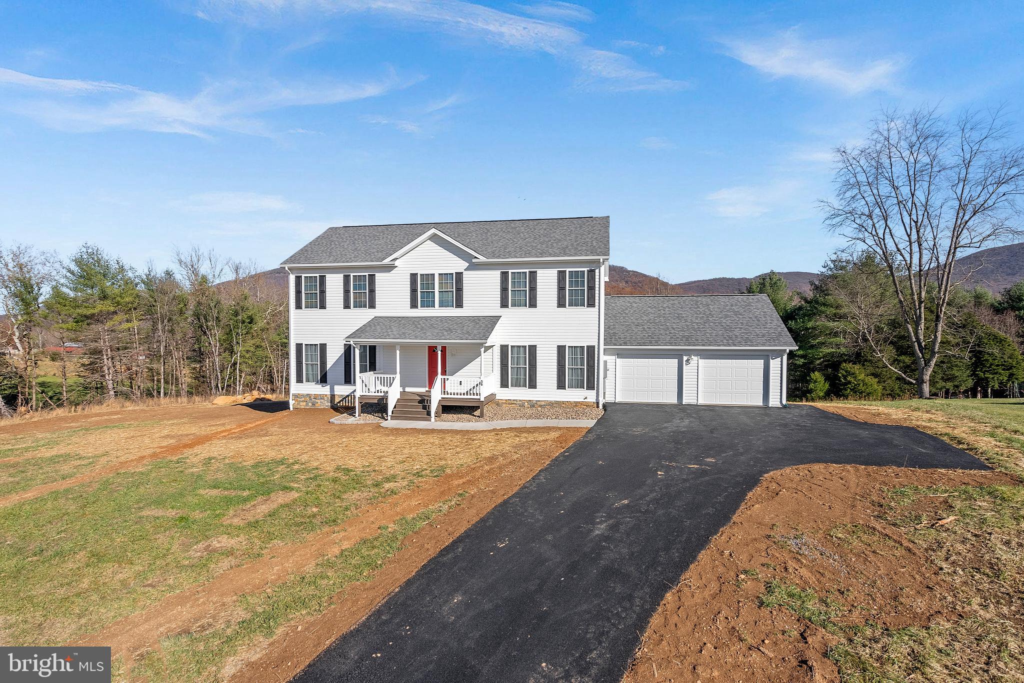 56 EVERGREEN CT