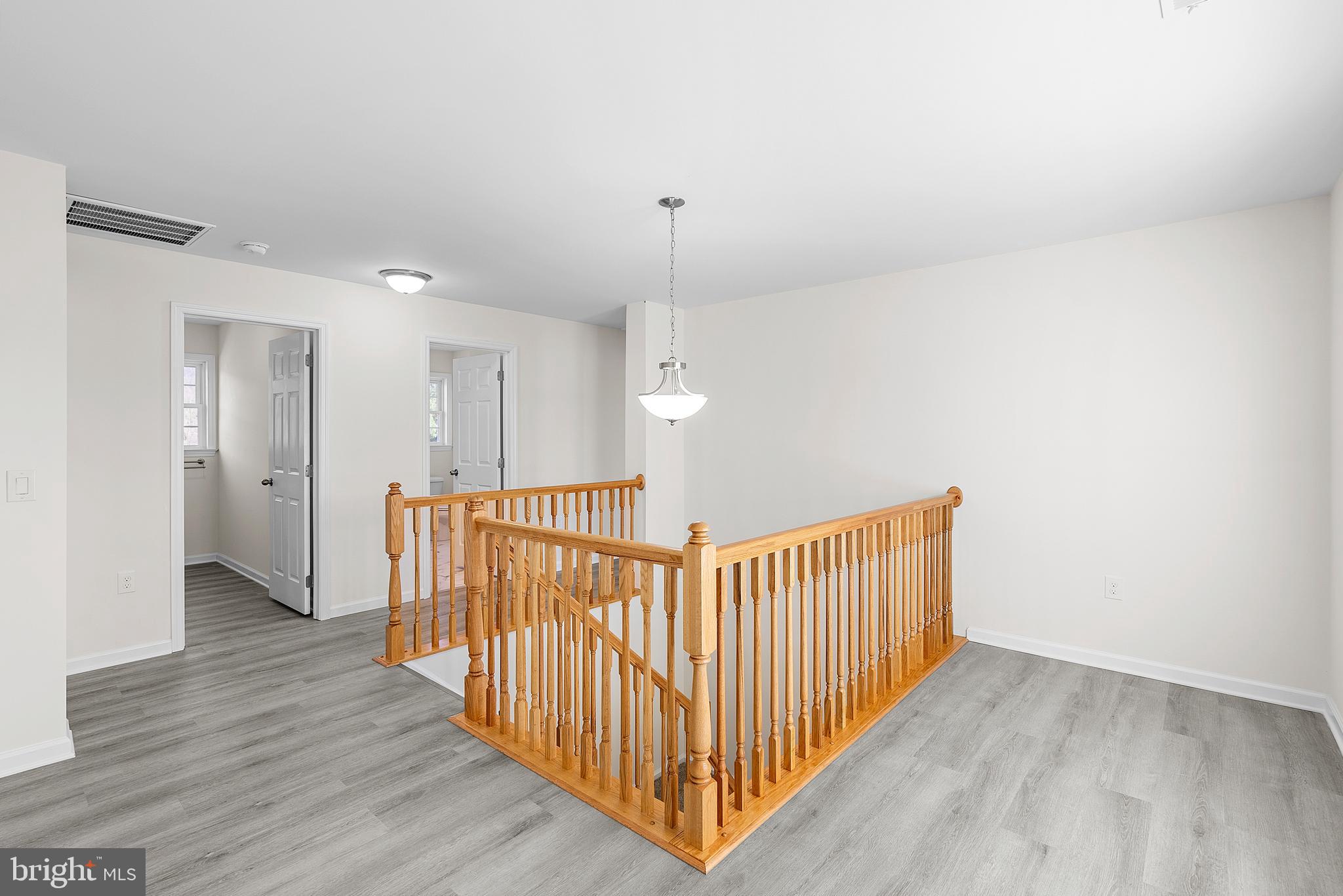56 EVERGREEN CT