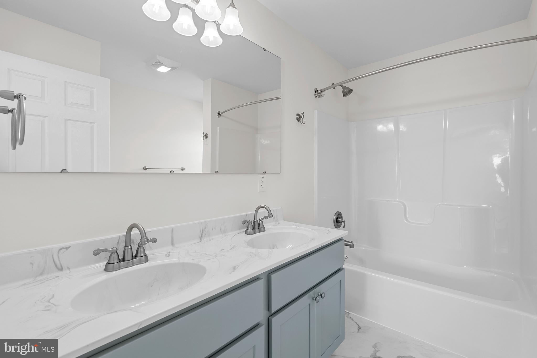 56 EVERGREEN CT