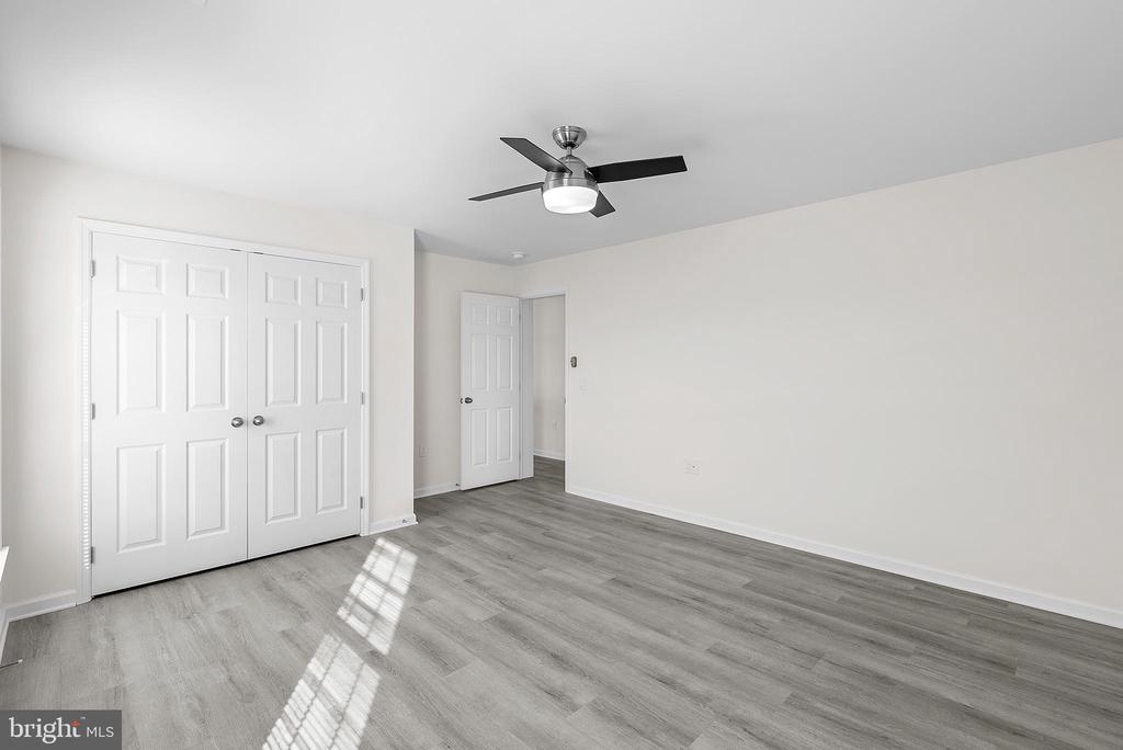 56 EVERGREEN CT