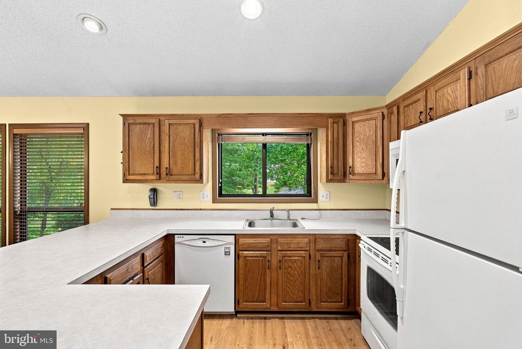 775 TECUMSEH TRAIL