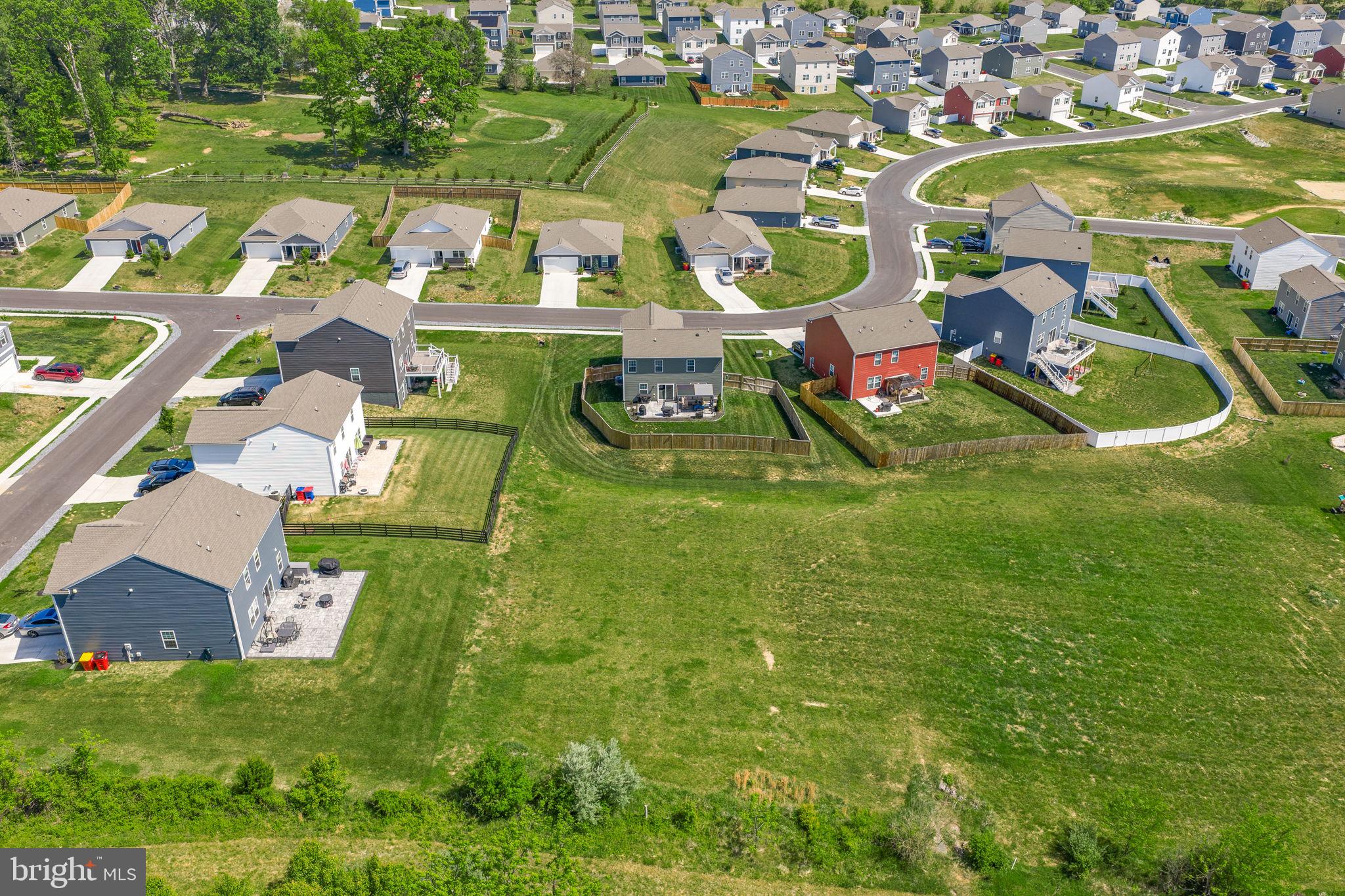 128 CENTERGATE DRIVE