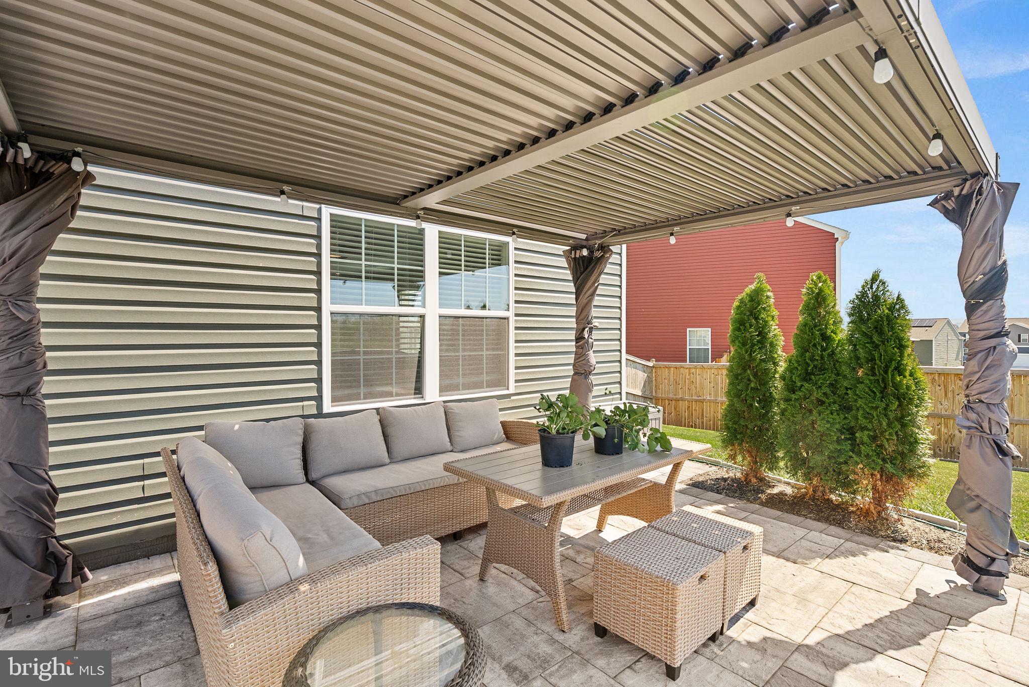 128 CENTERGATE DRIVE