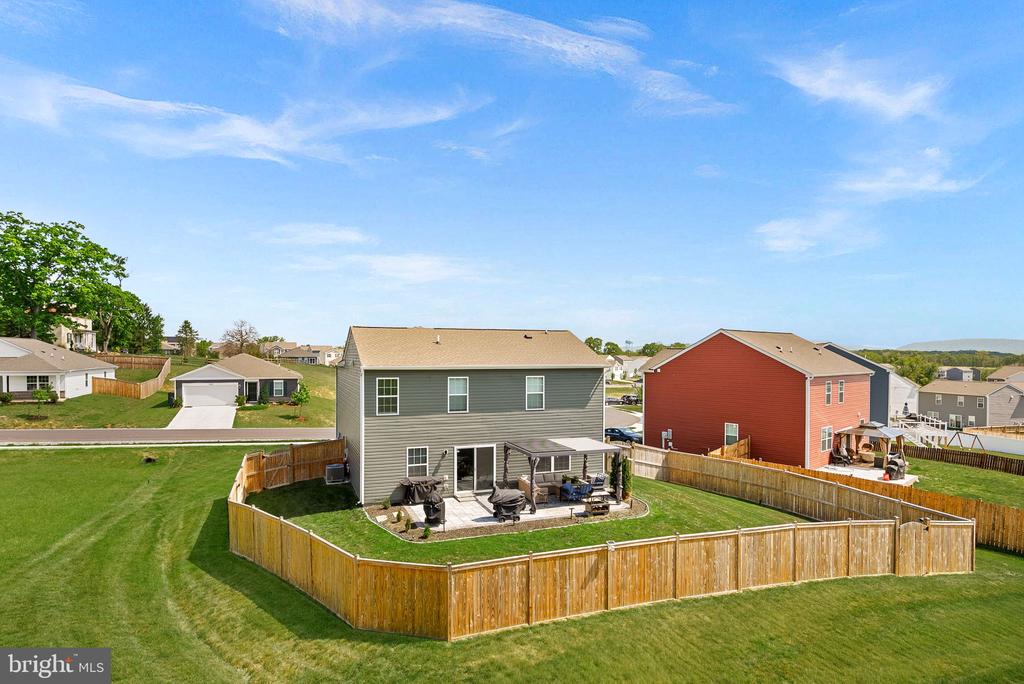 128 CENTERGATE DRIVE