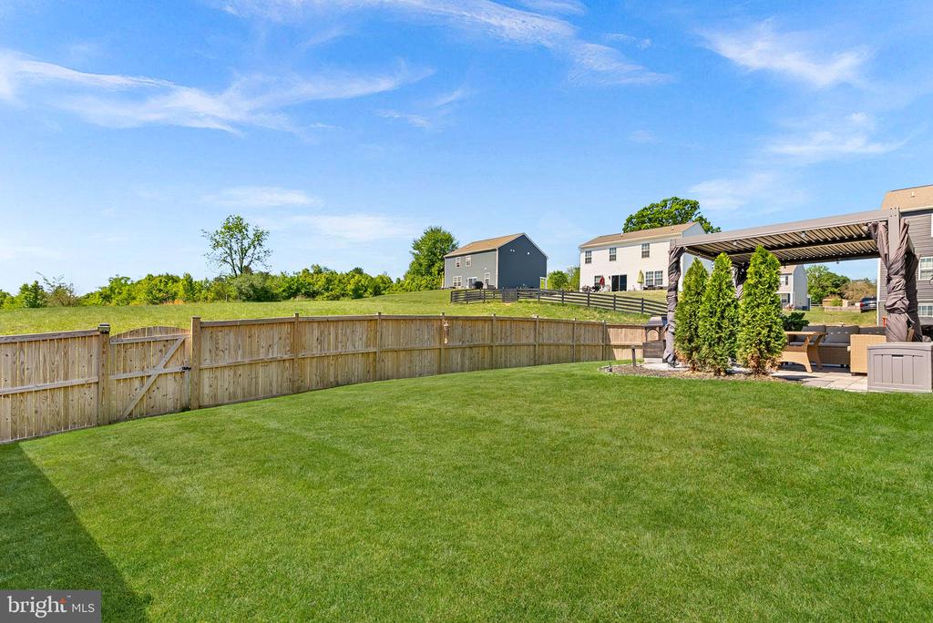 128 CENTERGATE DRIVE